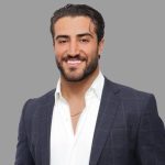 Dr Barb headshot of him smililing